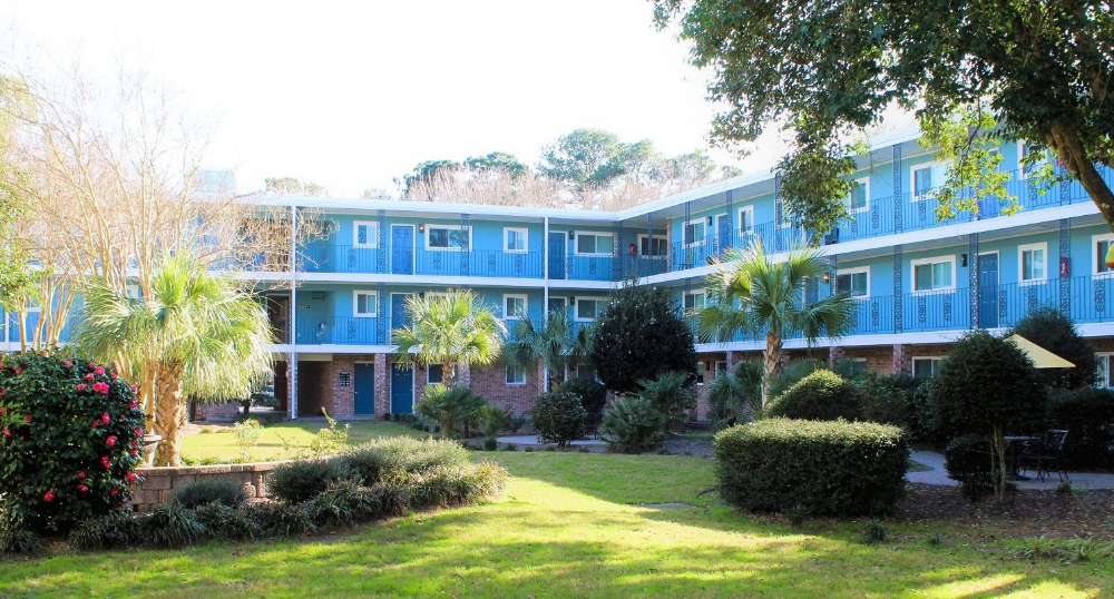 Ashford Palmetto Square is a 139-unit multifamily property in West Ashley and was included in a three-property, $76 million sale. (Photo/Provided) 