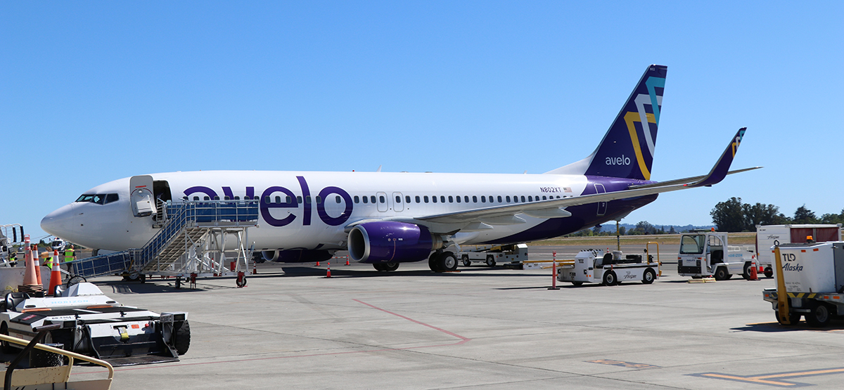 One of Avelo Airlines's Boeing 737s landed in Santa Rosa, Calif., in spring 2021. (Photo provided under Creative Commons License/tinyurl.com/2p9bn3ms)