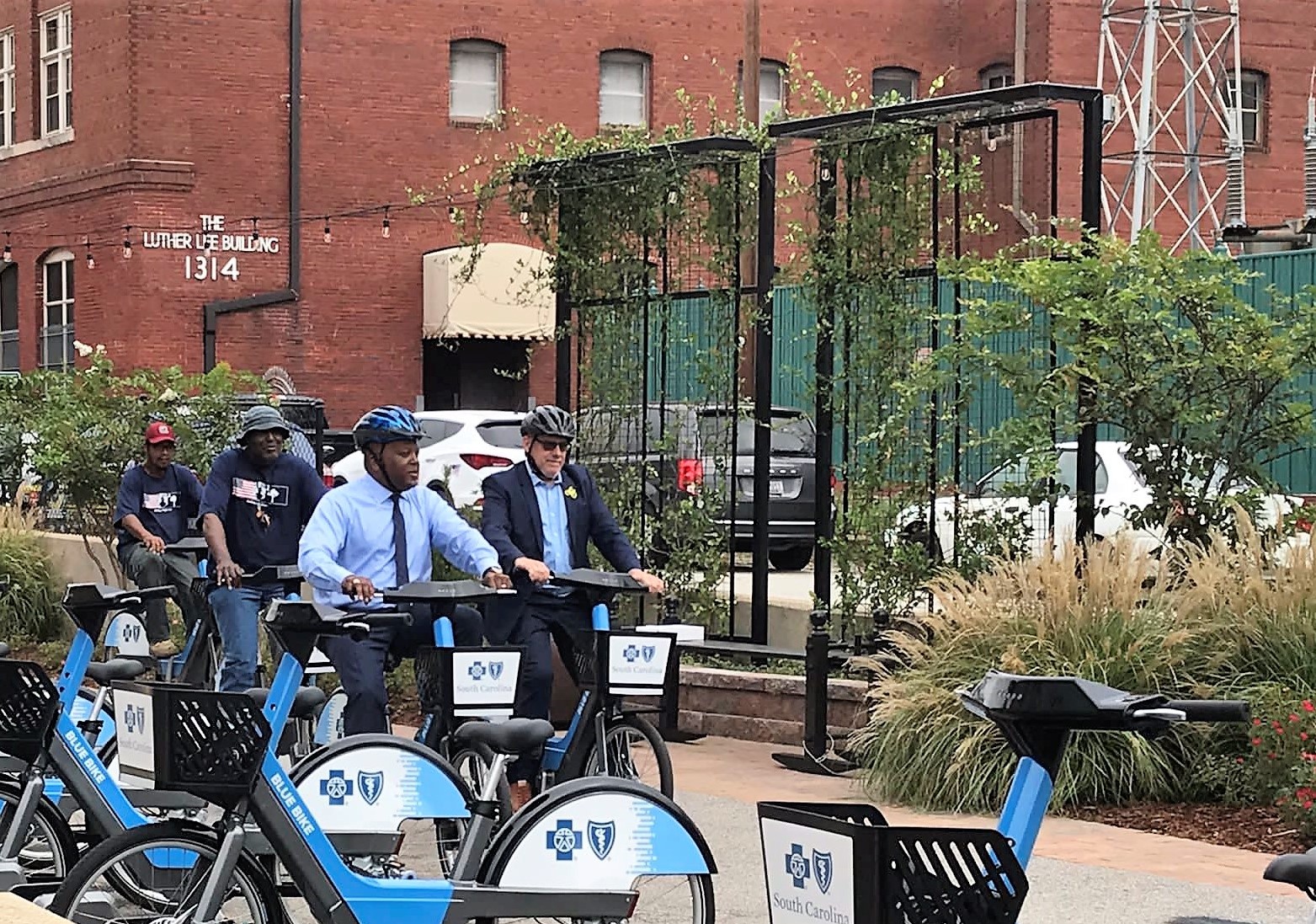 Columbia Mayor Steve Benjamin cycles to a news conference kicking off the city's new bike share program. (Photo/Provided)