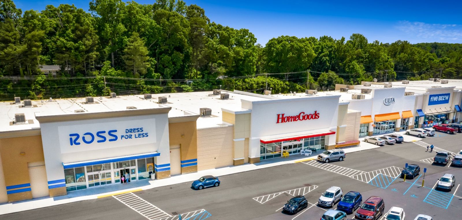The Town 'n Country plaza is 98% leased with brand name tenants like Belk and Ulta Beauty. (Photo/Provided)