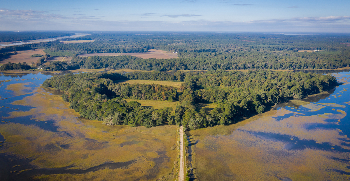 Hoopstick Island, which is accessed by a single road across Bohicket Creek, is zoned for 10 deepwater estate-sized lots ranging from 5 to 7 acres each. (Photos/Keen Eye Marketing)