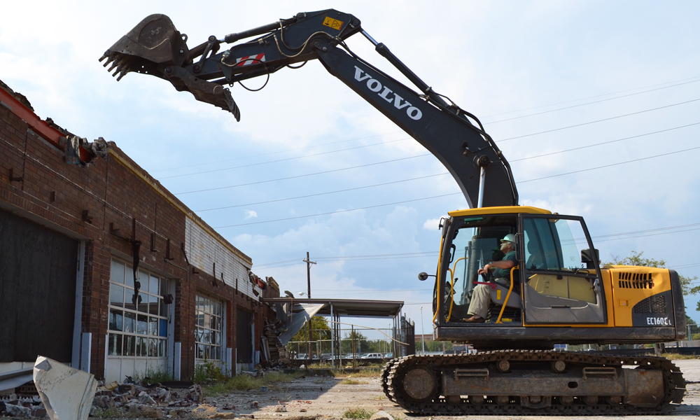 North Charleston Mayor Keith Summey began the demolition of the Shipwatch Square shopping center near Rivers Avenue on Sept. 13, 2011. (Photo/File)