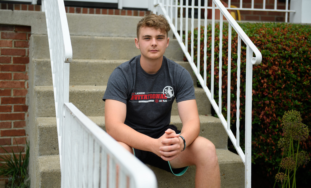 During the past few summers, Noah VandeWater, 18, worked at Olive Garden and staffing the concessions stand at the local pool. But this year, after filling out roughly a dozen applications for retail jobs, he??s gotten nowhere. (Photo/Jeff Swensen for USA Today)