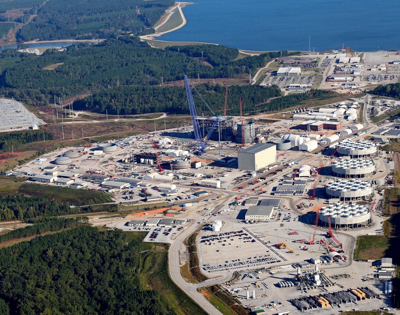 SCANA and SCE&G have agreed to settle a Securities and Exchange Commission lawsuit that charged the companies with making false and misleading statements regarding the failed V.C. Summer nuclear project. (Photo/High Flyer)