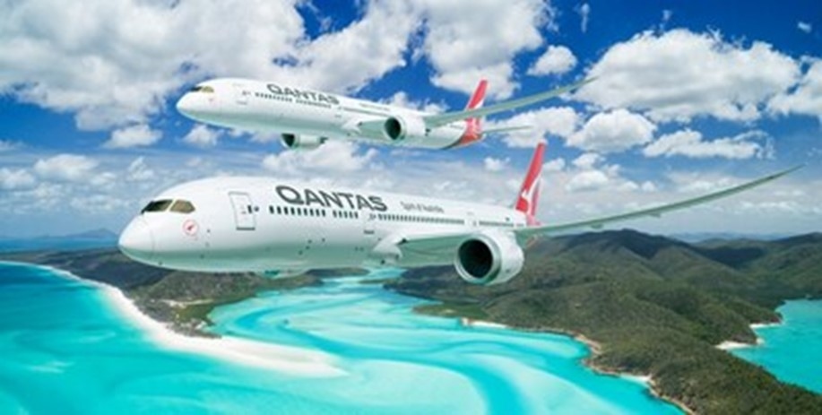 Qantas said the fuel efficiency of the Dreamliner makes the plane an important part of the carrier's growth plans. (Photo/Boeing)
